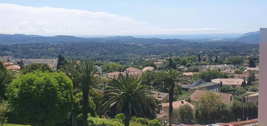 Apartment in Grasse, Provence-Alpes-Côte d'Azur, France 1 - 16031242