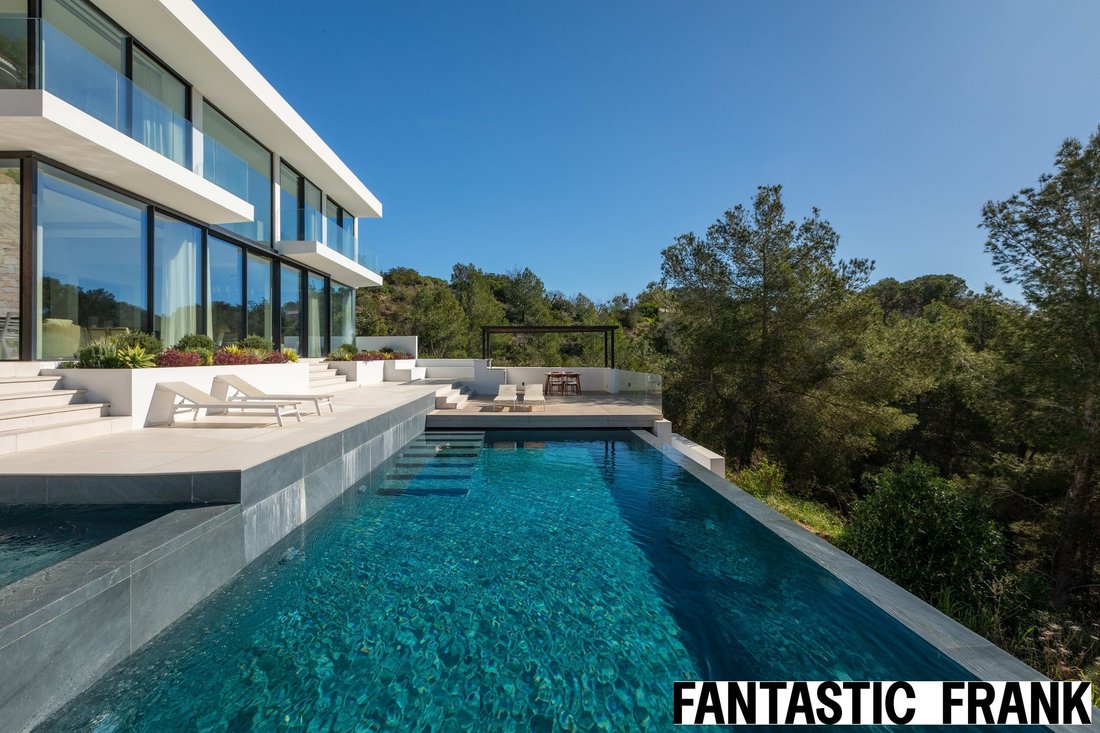 Villa in Can Furnet, Santa Eularia des Riu, Balearic Islands 3 - 18996866