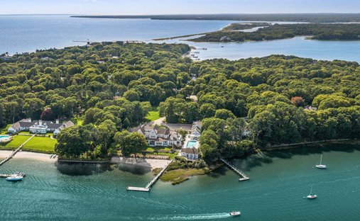 House in Barnstable, Massachusetts, United States 1
