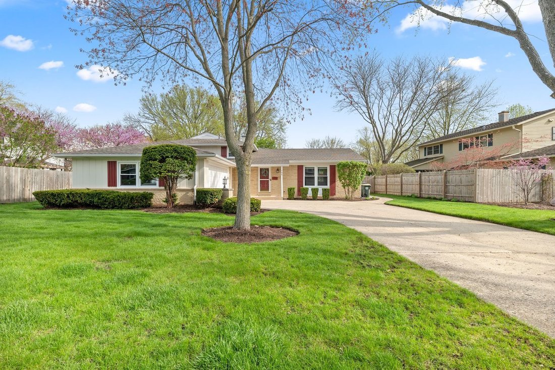House in Libertyville, Illinois, United States 3 - 18993361