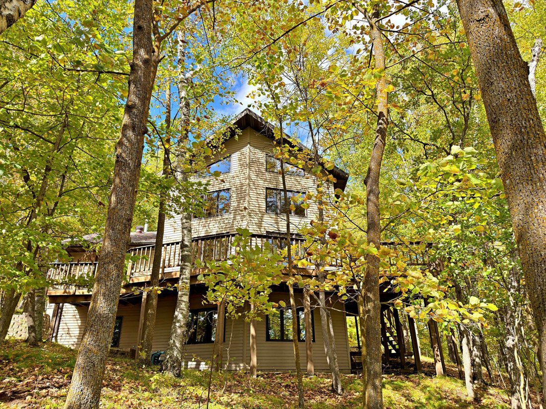 House in Nevis, Minnesota, United States 5 - 18996111