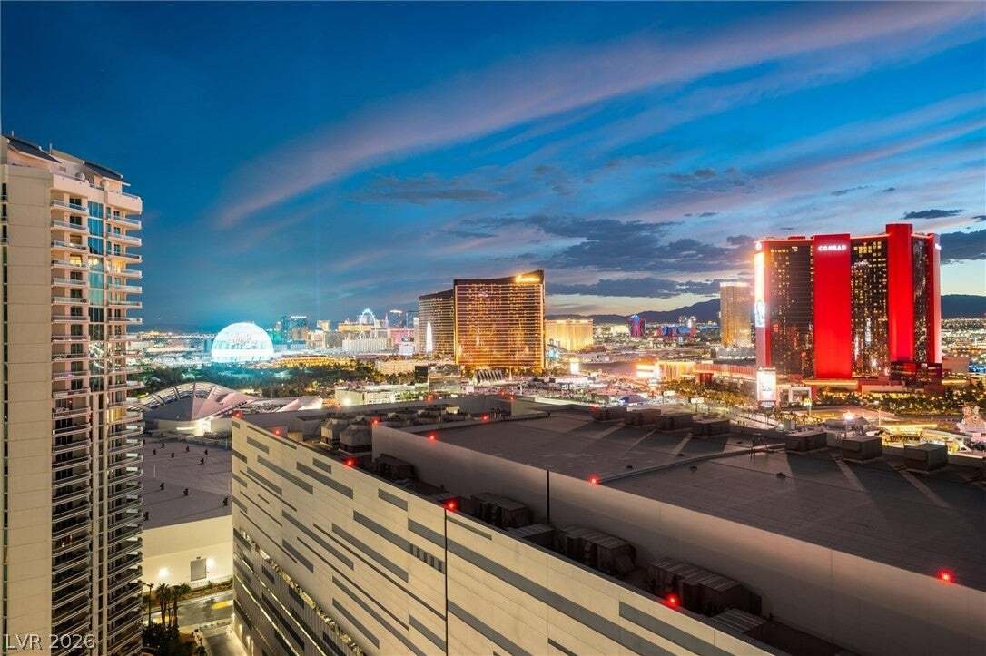 House in Las Vegas, Nevada, United States 1 - 18995049