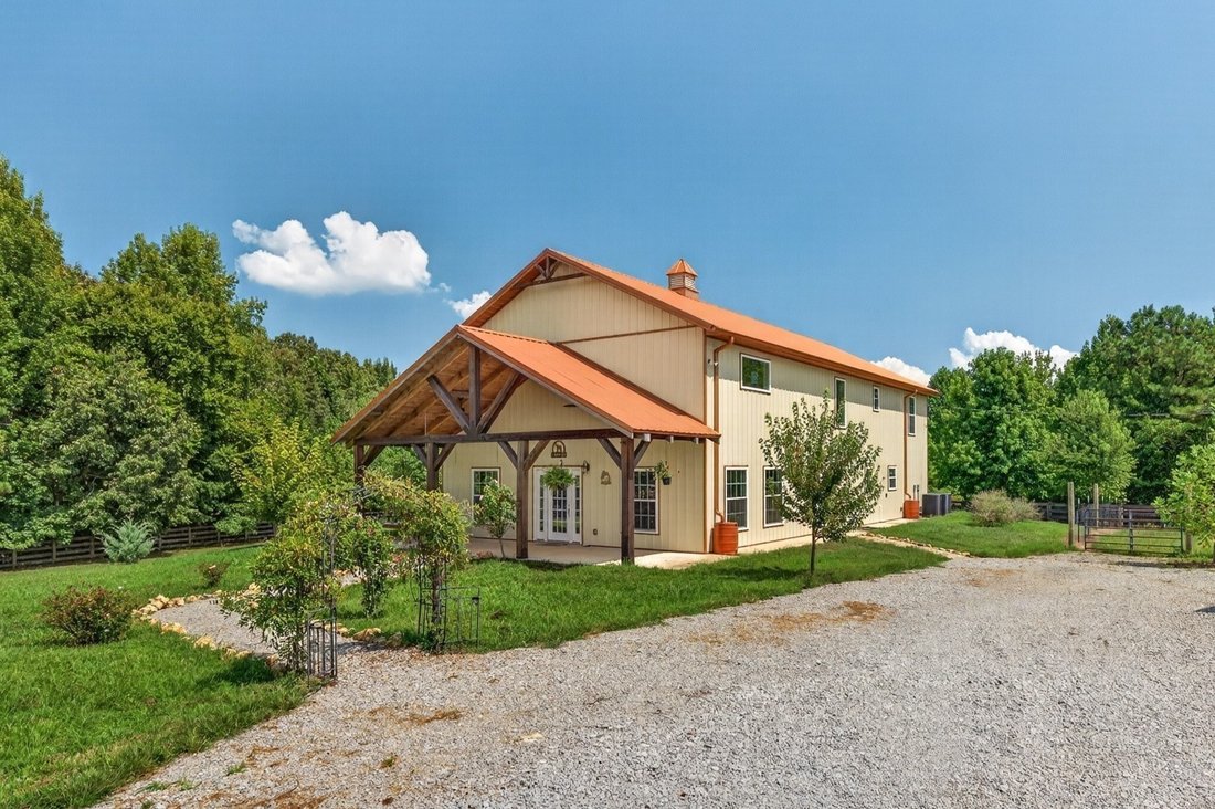 House in Pulaski, Tennessee, United States 3 - 18996105