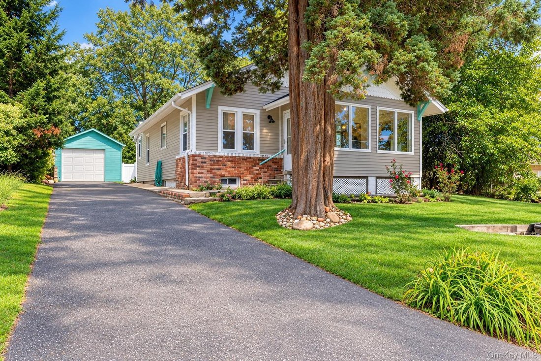 Casa en Lake Ronkonkoma, Nueva York, Estados Unidos 2 - 18917490