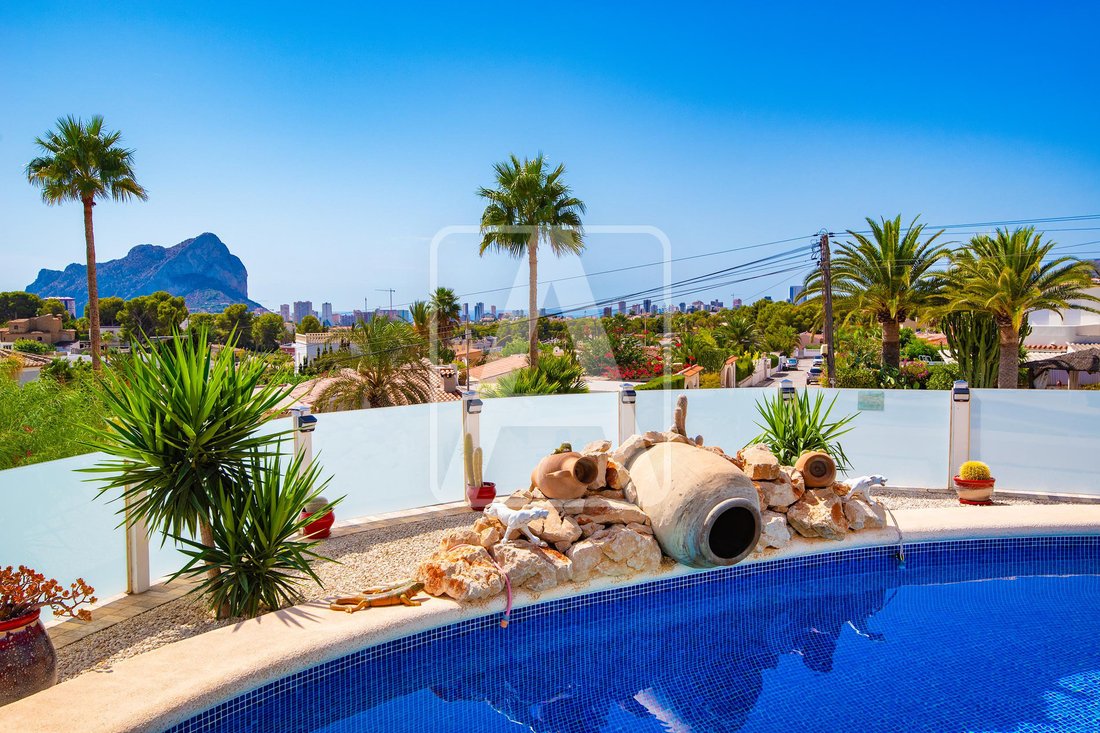 Villa in Calp / Calpe, Valencian Community, Spain 2 - 18993646