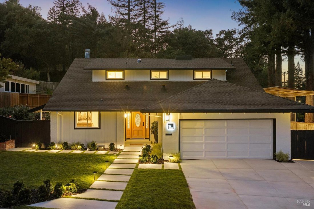 House in Novato, California, United States 2 - 18996264