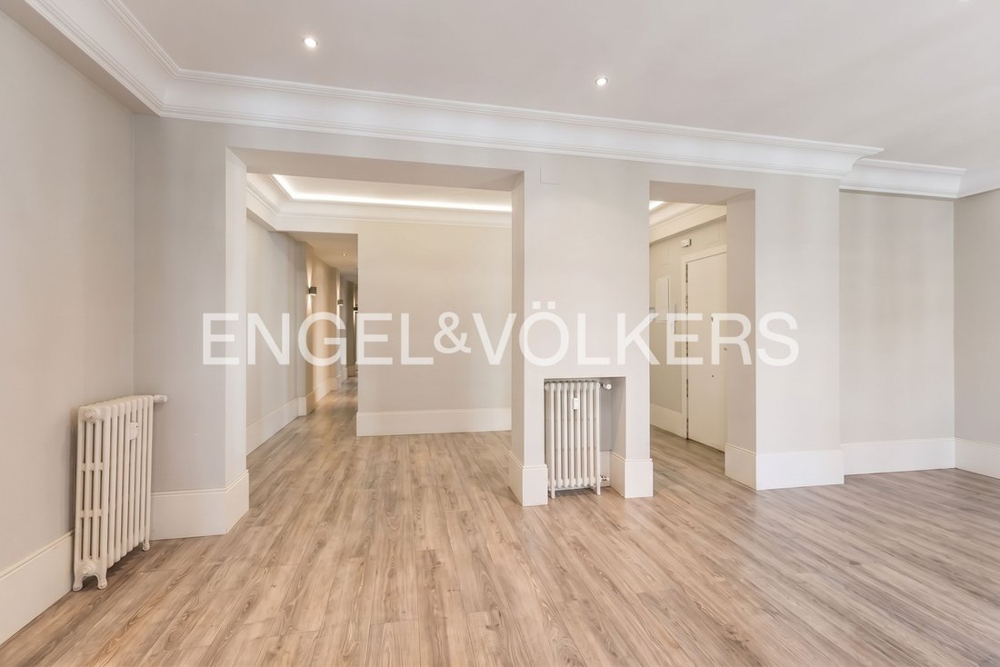 Apartment in Retiro, Madrid, Spain 4 - 18217560