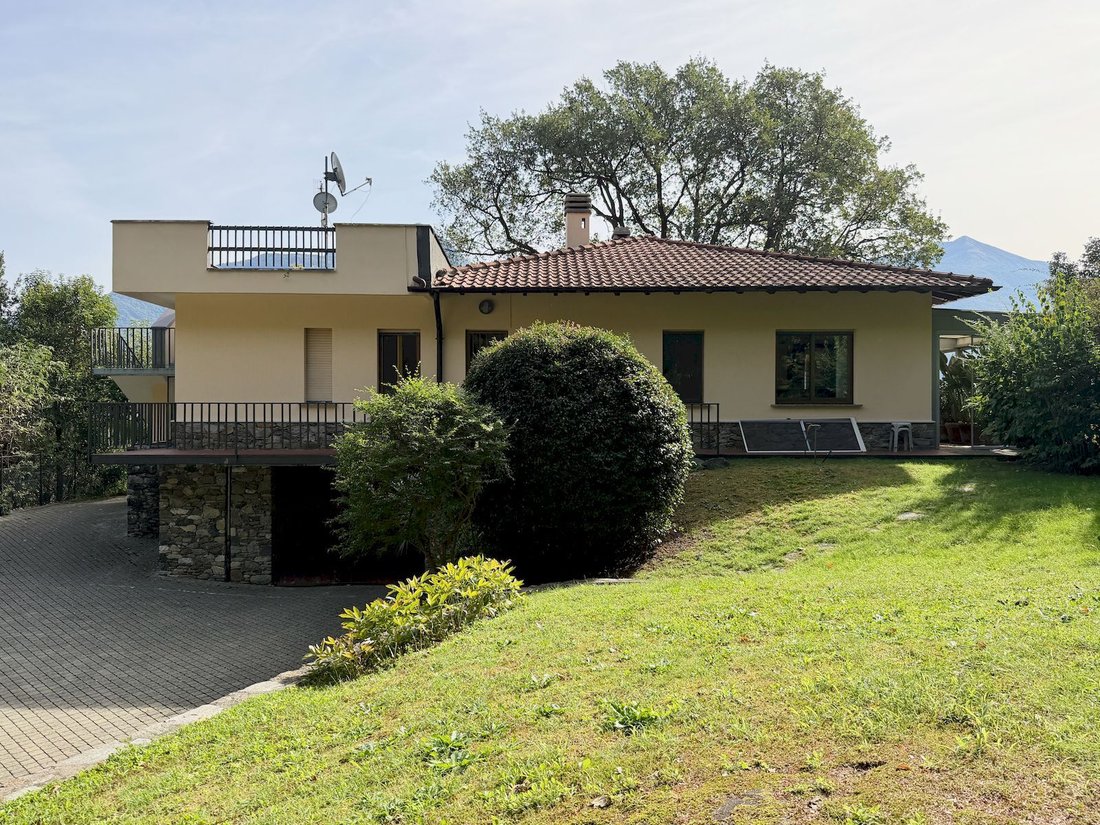 Villa in Pianello del Lario, Lombardy, Italy 5 - 18998062