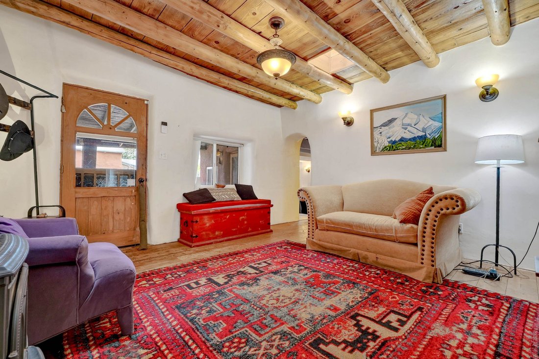 House in Ranchos de Taos, New Mexico, United States 4 - 18998177