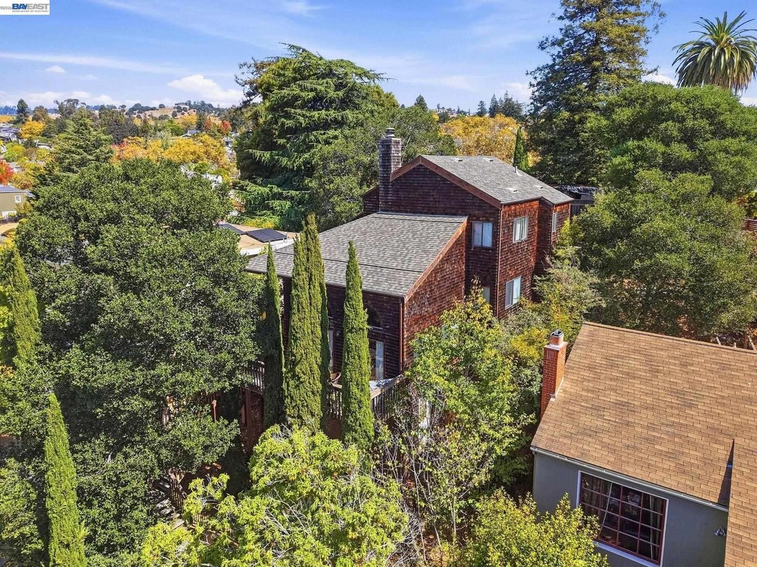 House in Oakland, California, United States 2 - 18998423