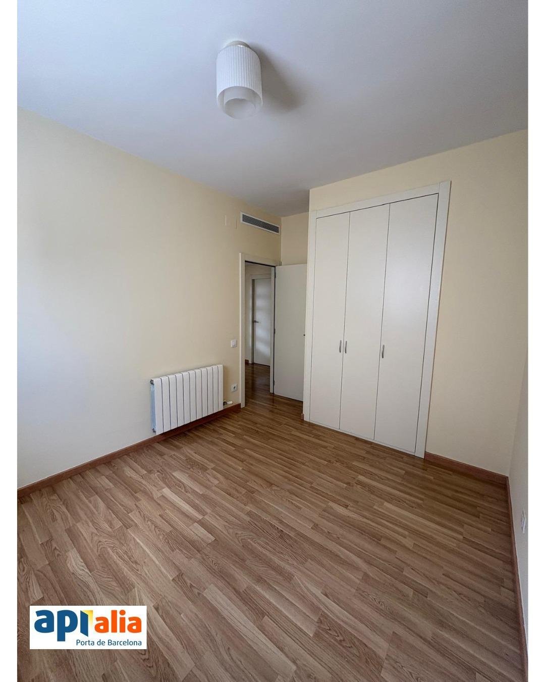Apartment in Sant Feliu de Llobregat, Catalonia, Spain 5 - 18998877