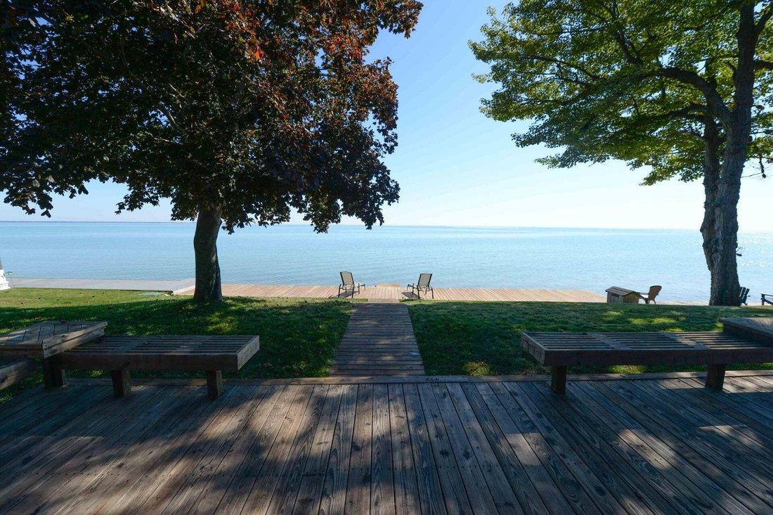 House in Tawas City, Michigan, United States 2 - 18998538