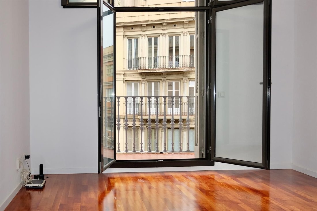Apartment in Eixample, Barcelona, Spain 2 - 18998671