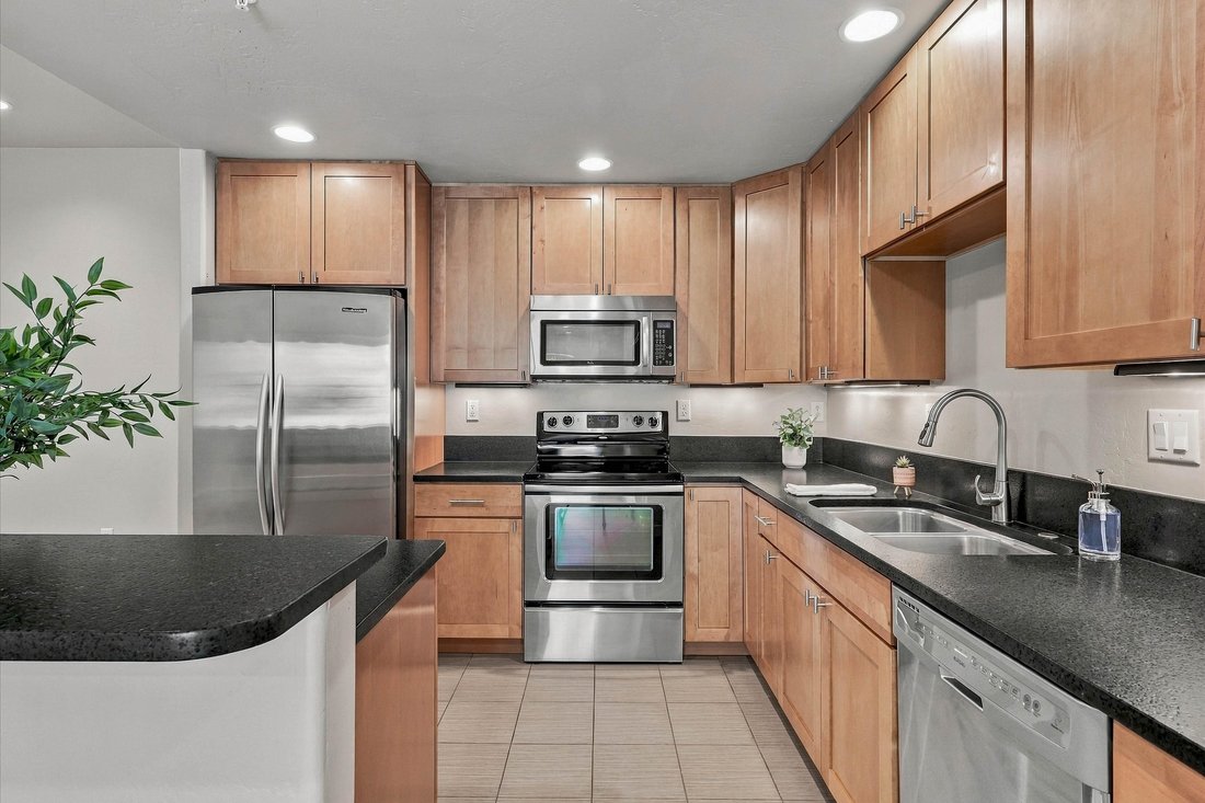 Condo in Glenwood Springs, Colorado, United States 1 - 18998153