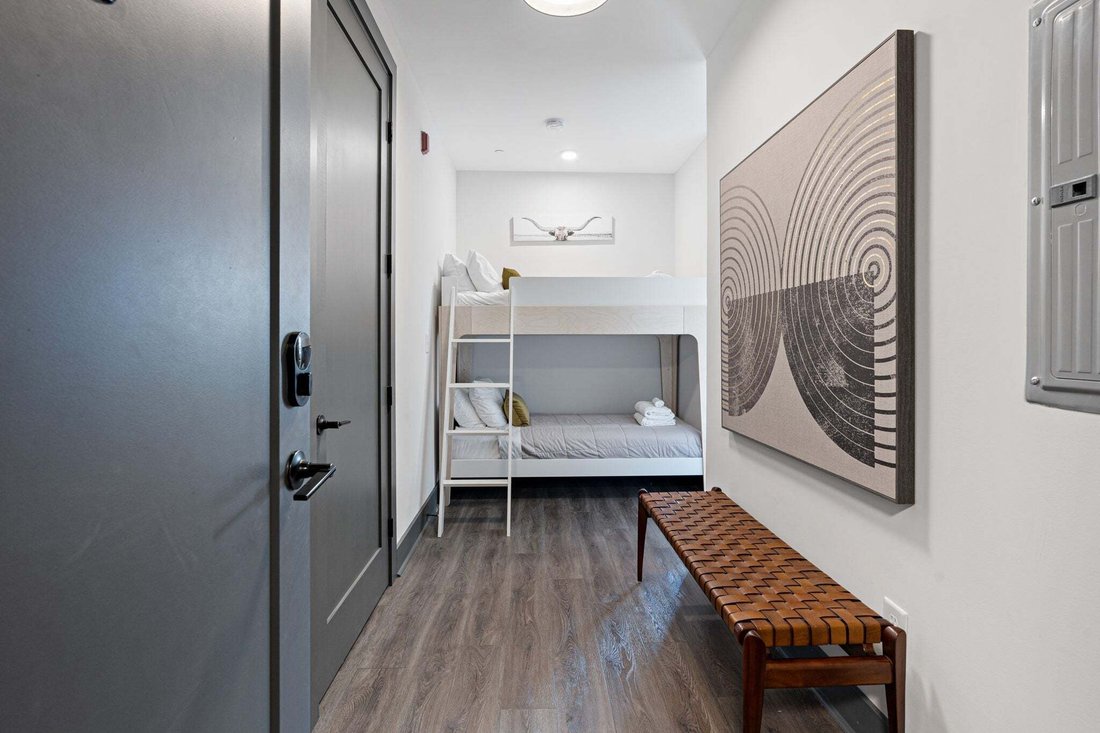 Condo in Nashville, Tennessee, United States 2 - 18998391