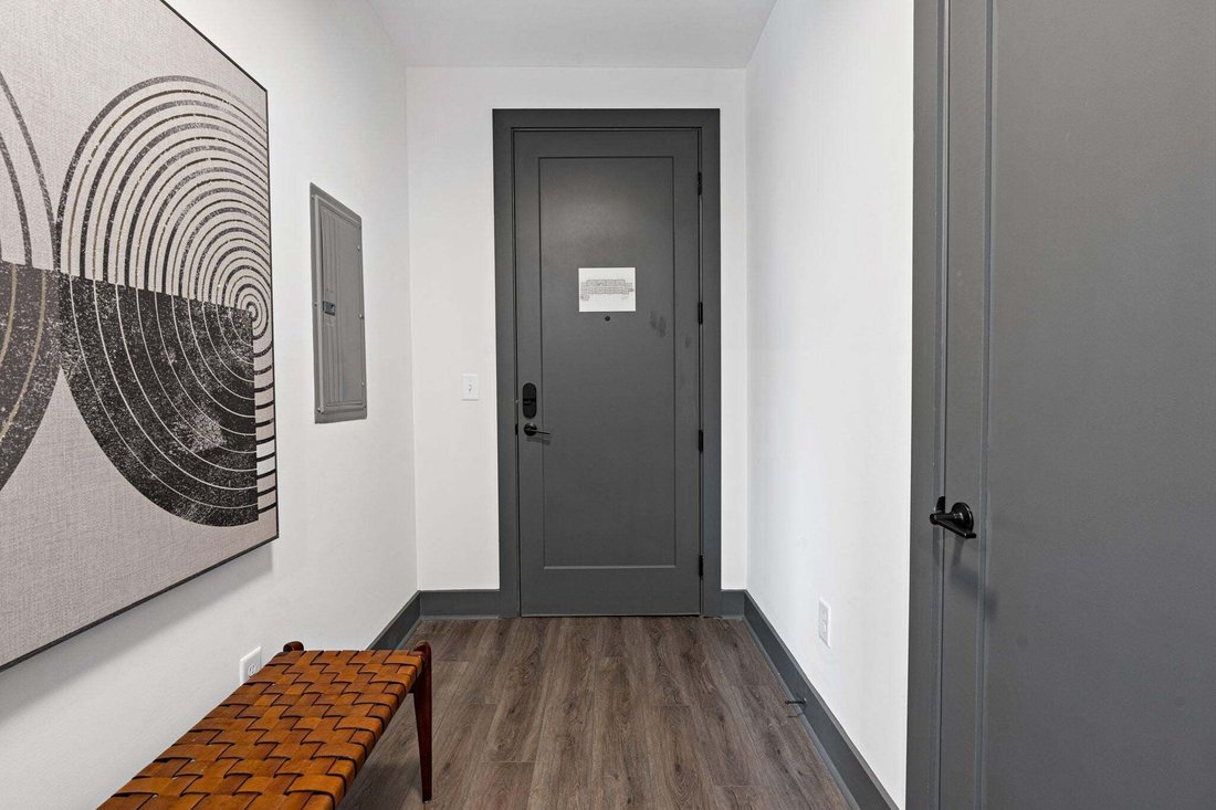 Condo in Nashville, Tennessee, United States 3 - 18998391