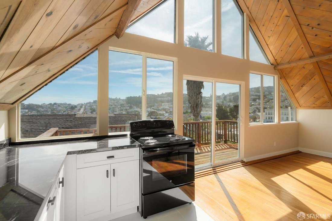 House in San Francisco, California, United States 1 - 18998182