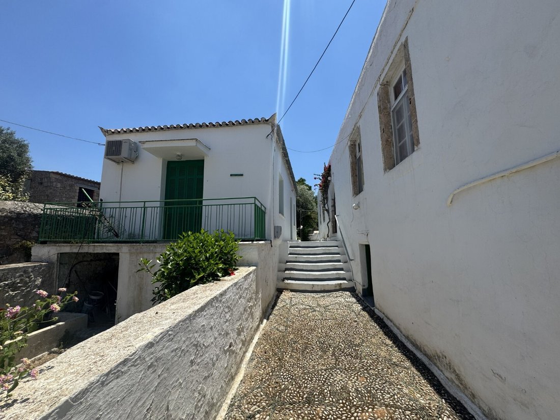 House in Spetses, Attica, Greece 3 - 18998304