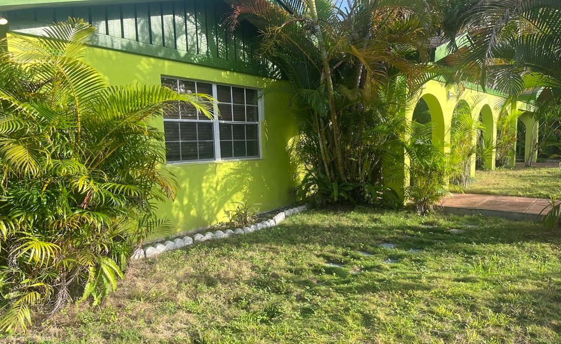 House in Nassau, New Providence, The Bahamas 1 - 18998416