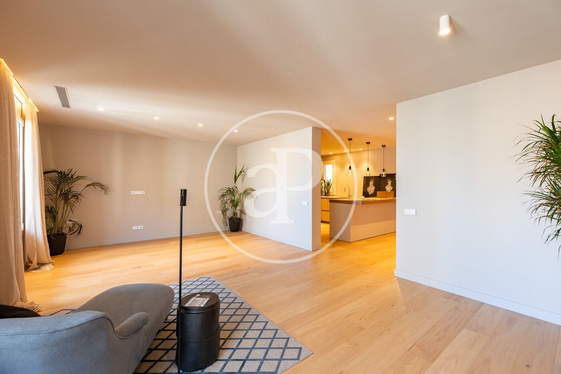 Apartment in Sarrià-Sant Gervasi, Barcelona, Spain 4 - 18998594