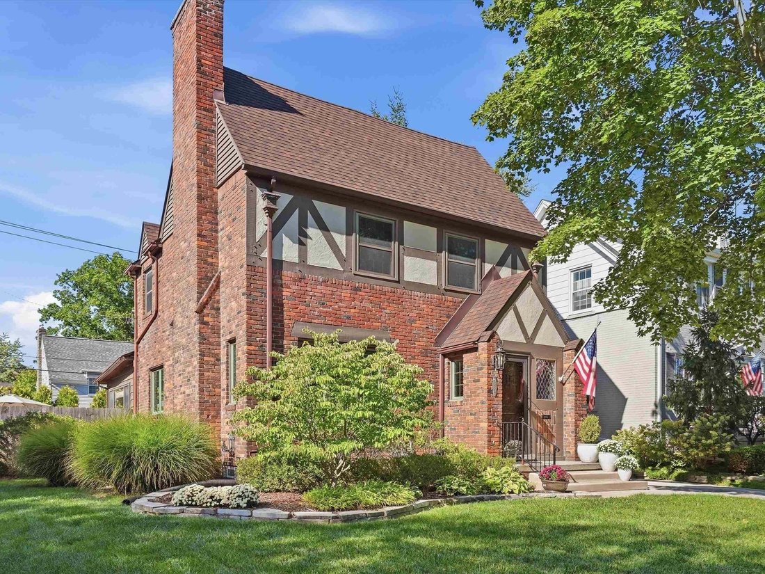 House in Grosse Pointe Park, Michigan, United States 2 - 18998544