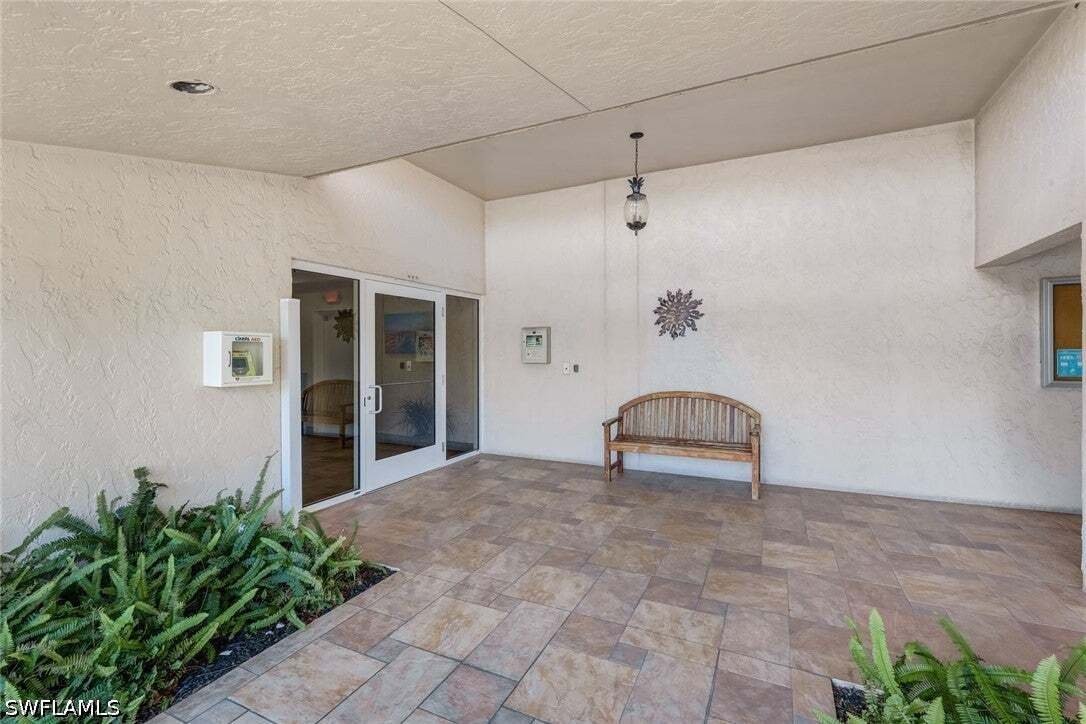 Condo in Naples, Florida, United States 2 - 18998209