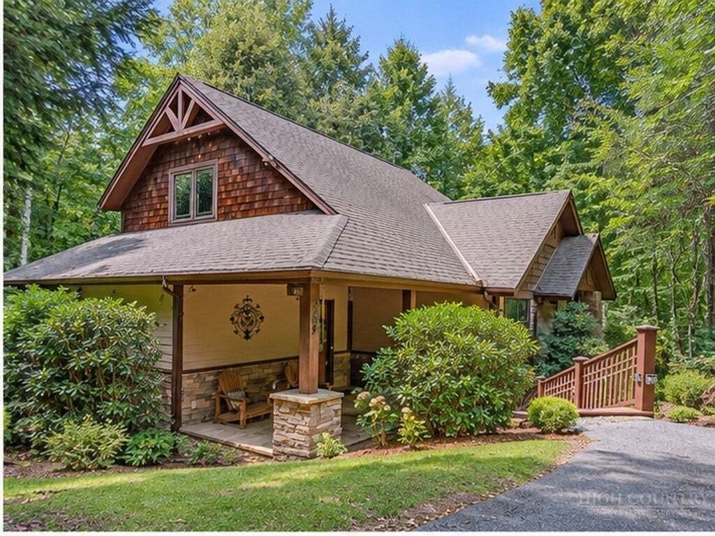 House in Elk Park, North Carolina, United States 1 - 17953576