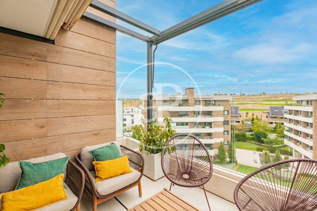 Apartment in Fuencarral-El Pardo, Madrid, Spain 5 - 18998537