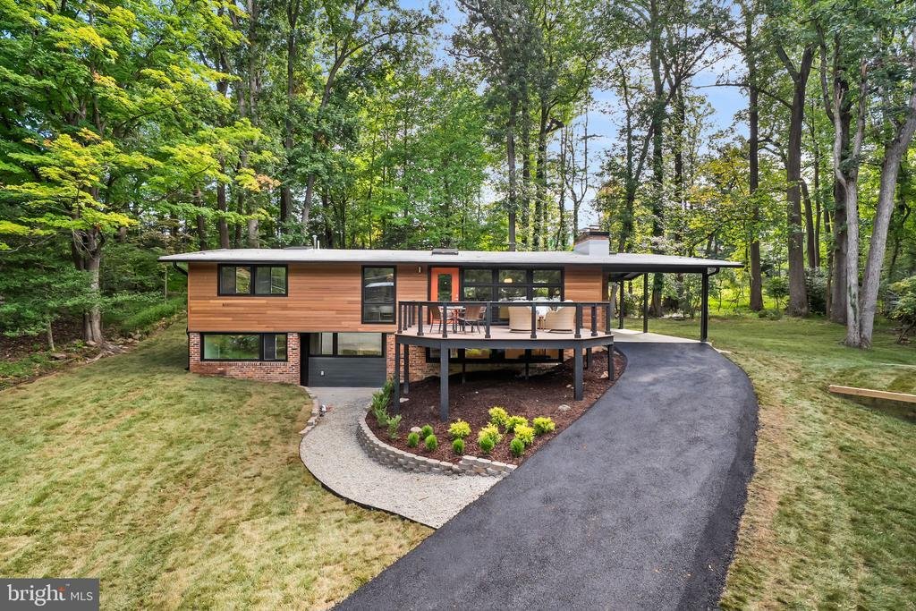 House in West Falls Church, Virginia, United States 2 - 18998532