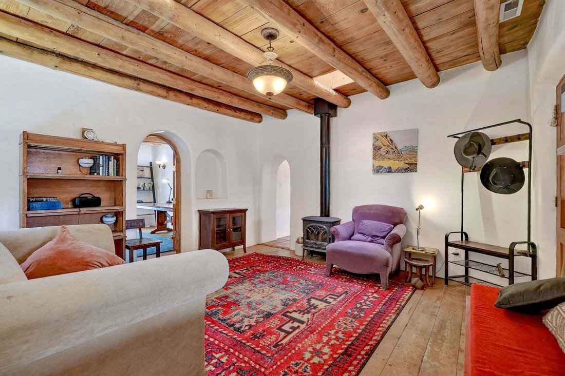 House in Ranchos de Taos, New Mexico, United States 5 - 18998177