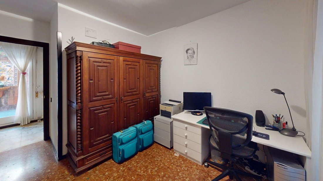 Apartment in Sarrià-Sant Gervasi, Barcelona, Spain 4 - 18998378