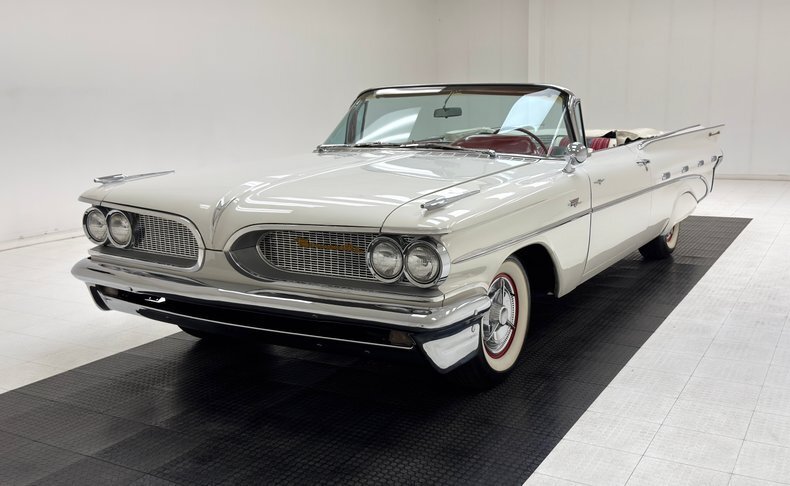 Cabriolet in Morgantown, United States 2 - 18998744