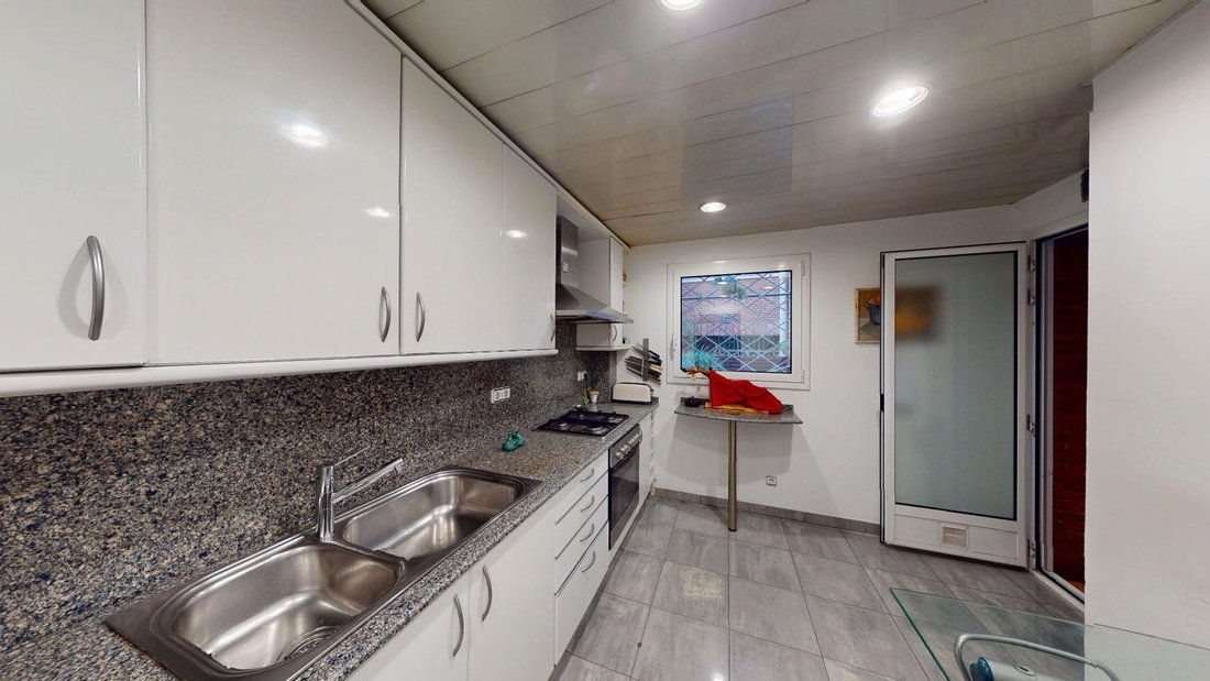 Apartment in Sarrià-Sant Gervasi, Barcelona, Spain 5 - 18998378
