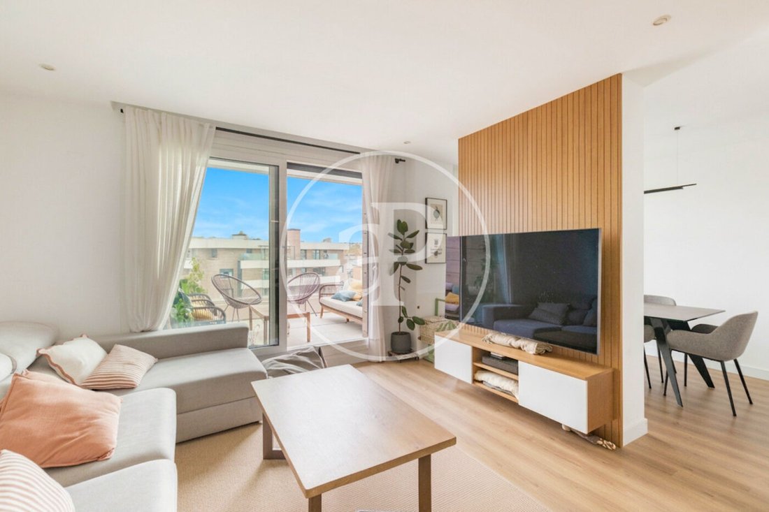 Apartment in Fuencarral-El Pardo, Madrid, Spain 2 - 18998537
