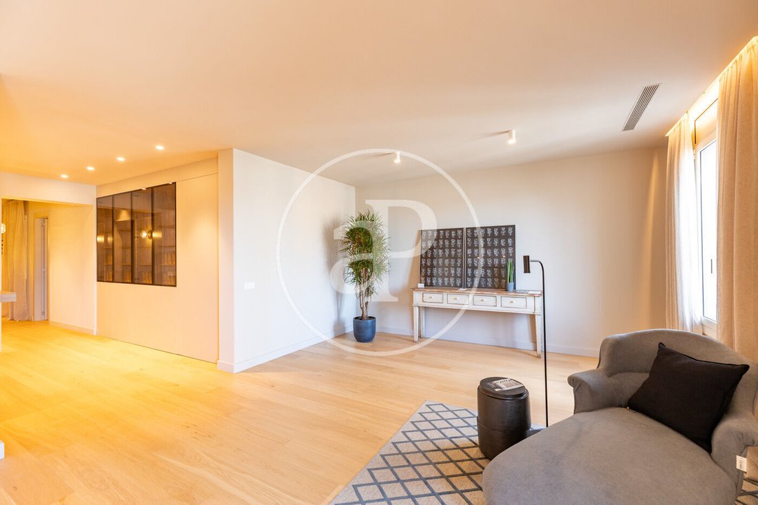 Apartment in Sarrià-Sant Gervasi, Barcelona, Spain 5 - 18998594