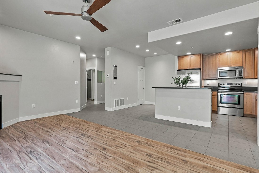 Condo in Glenwood Springs, Colorado, United States 2 - 18998153