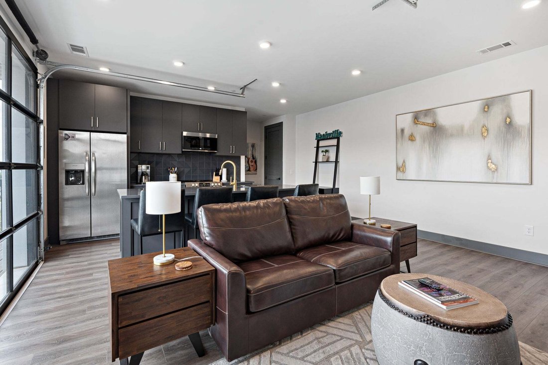 Condo in Nashville, Tennessee, United States 4 - 18998391