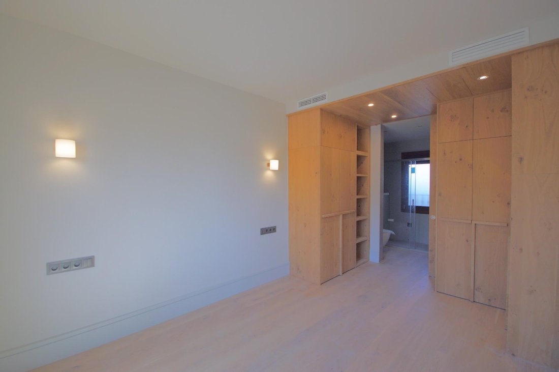 Apartment in Eixample, Barcelona, Spain 5 - 18998833
