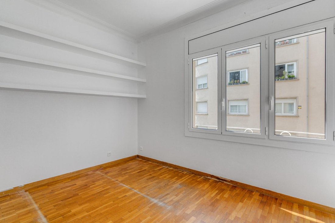Apartment in Sarrià-Sant Gervasi, Barcelona, Spain 3 - 18998896