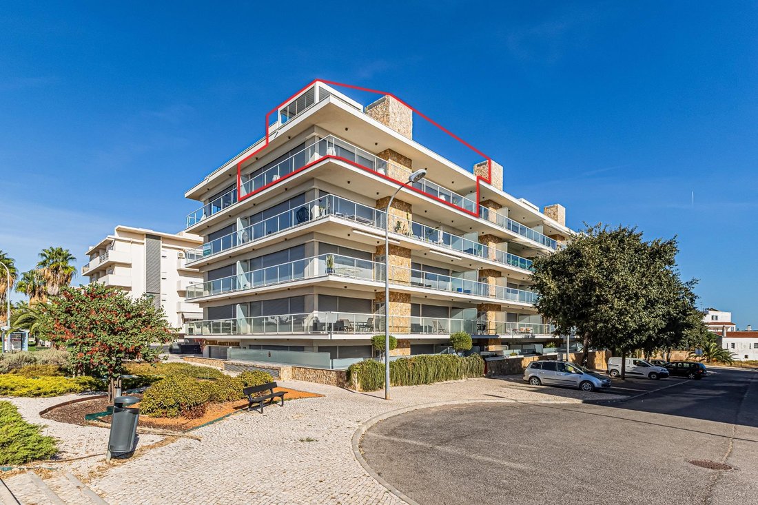 Penthouse in Olhos de Agua, Algarve, Portugal 1 - 18998573