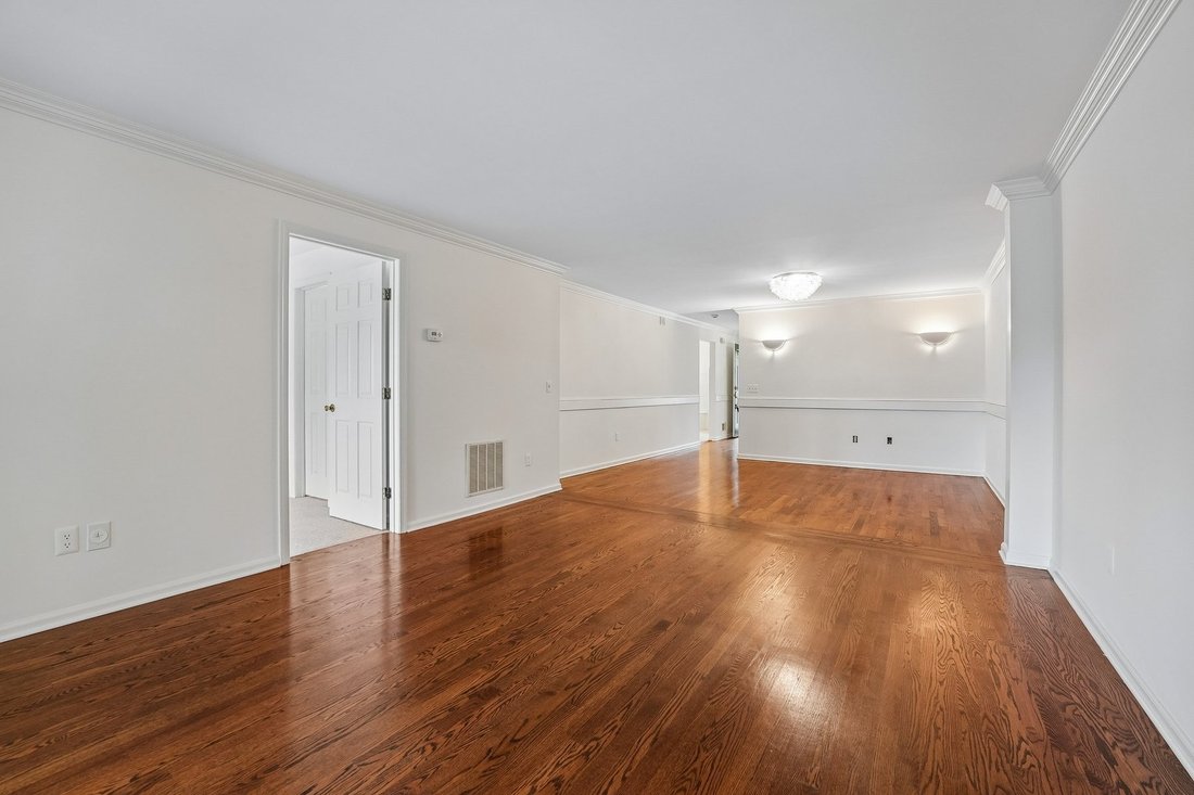 Townhouse in Morris Township, New Jersey, United States 5 - 18998147
