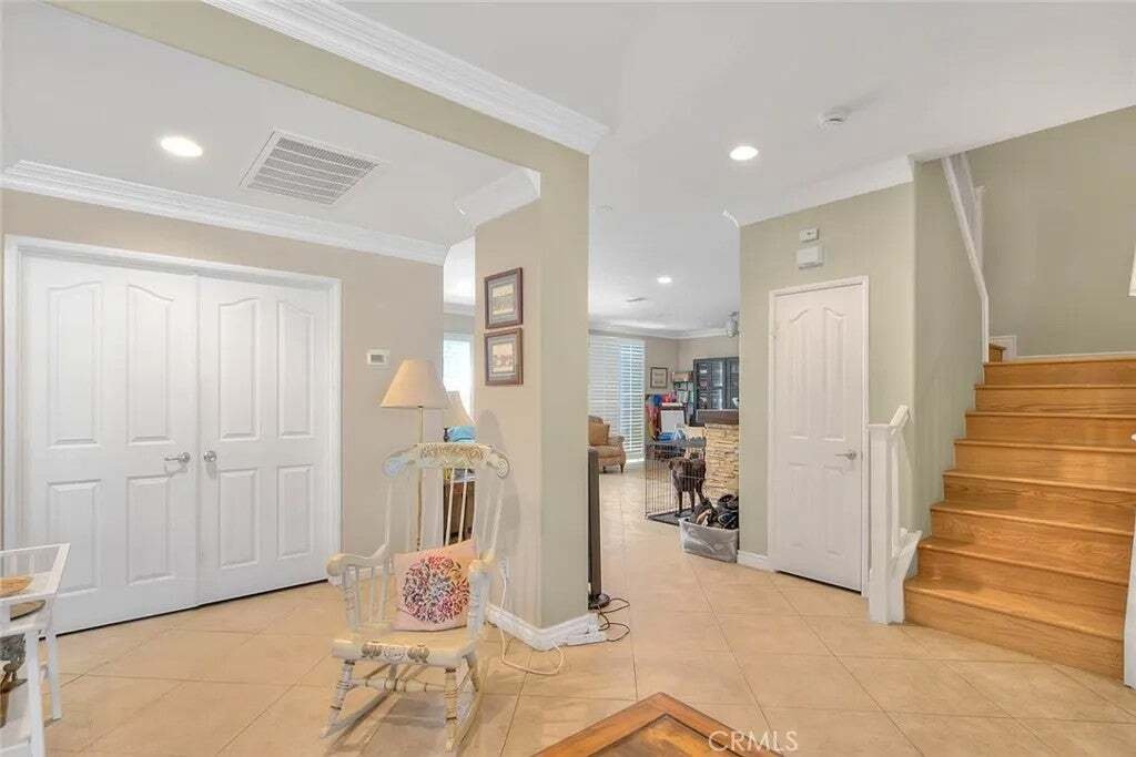 House in Upland, California, United States 3 - 17606700