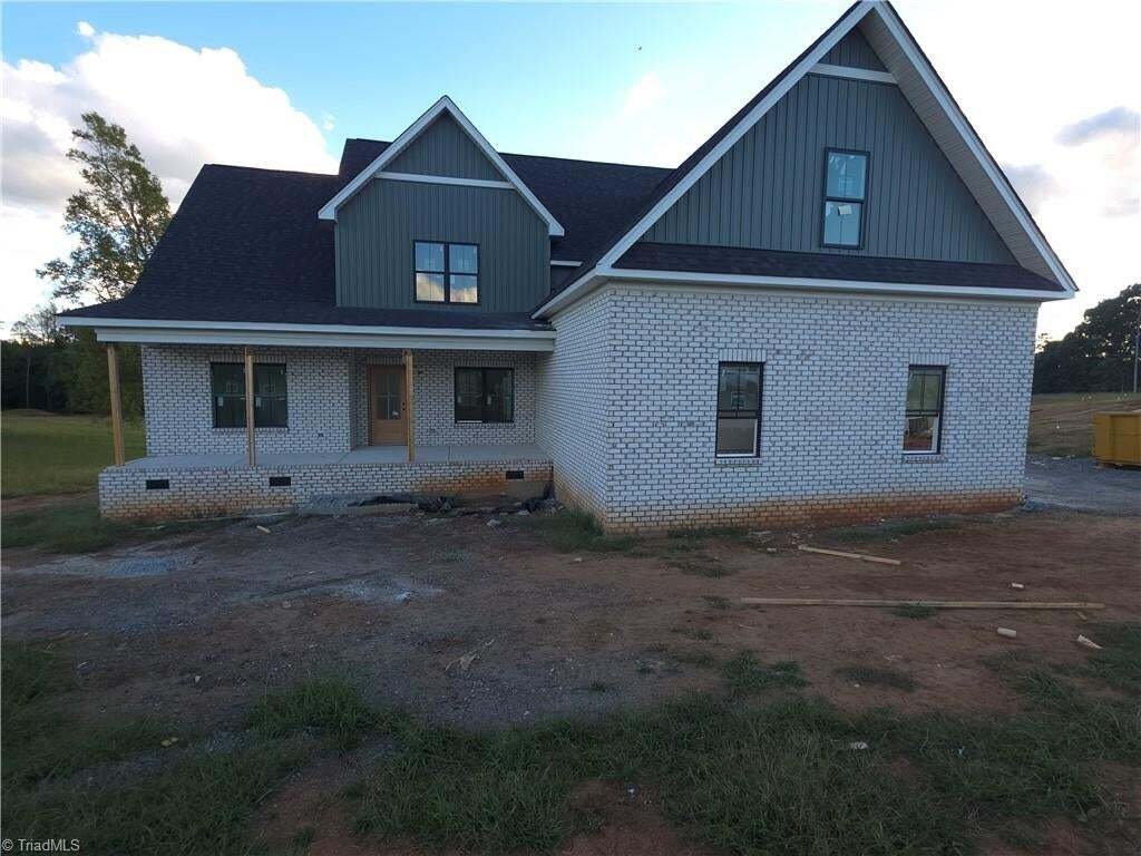 House in Stokesdale, North Carolina, United States 1 - 18998379