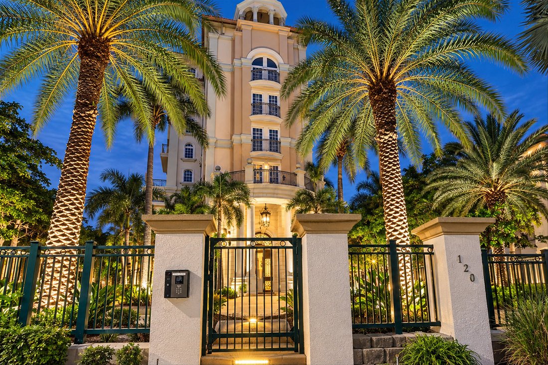 Condo in Sarasota, Florida, United States 5 - 18998151