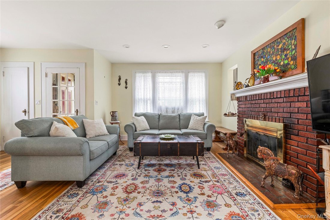 House in New York, New York, United States 4 - 18998463