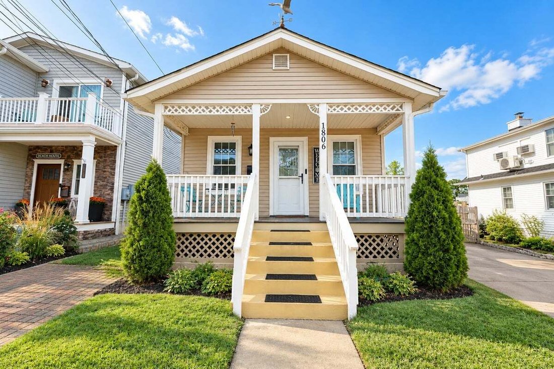 Belmar, New Jersey, United States 2 - 18998255