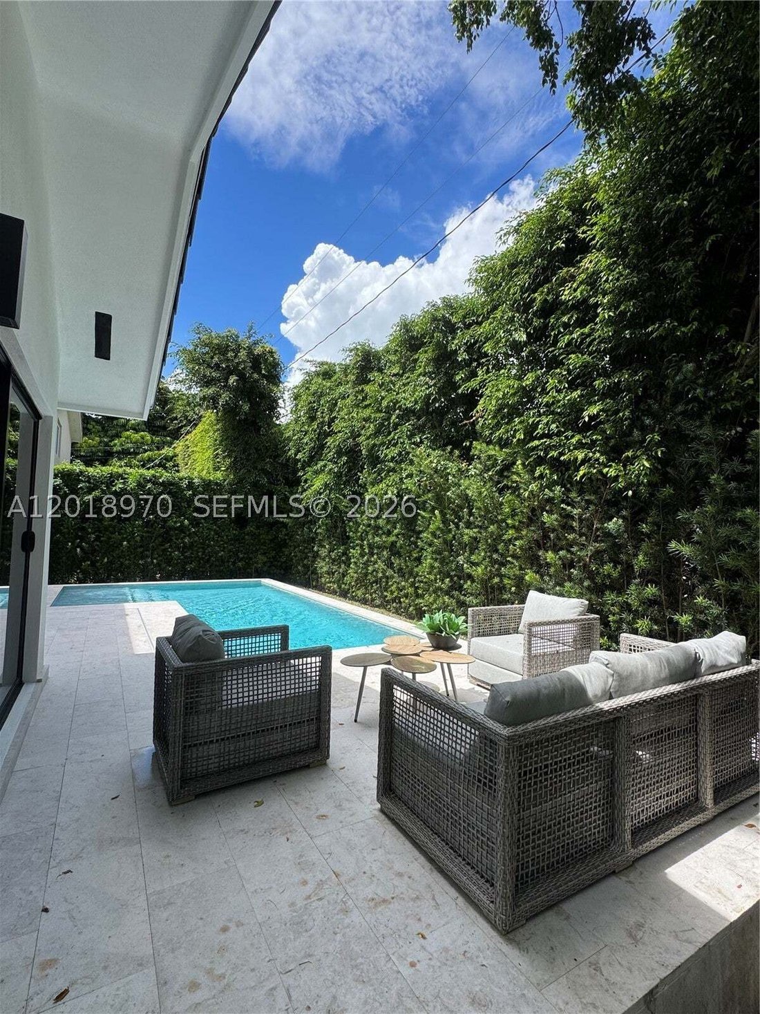 Casa a Coral Gables, Florida, Stati Uniti 2 - 17916790