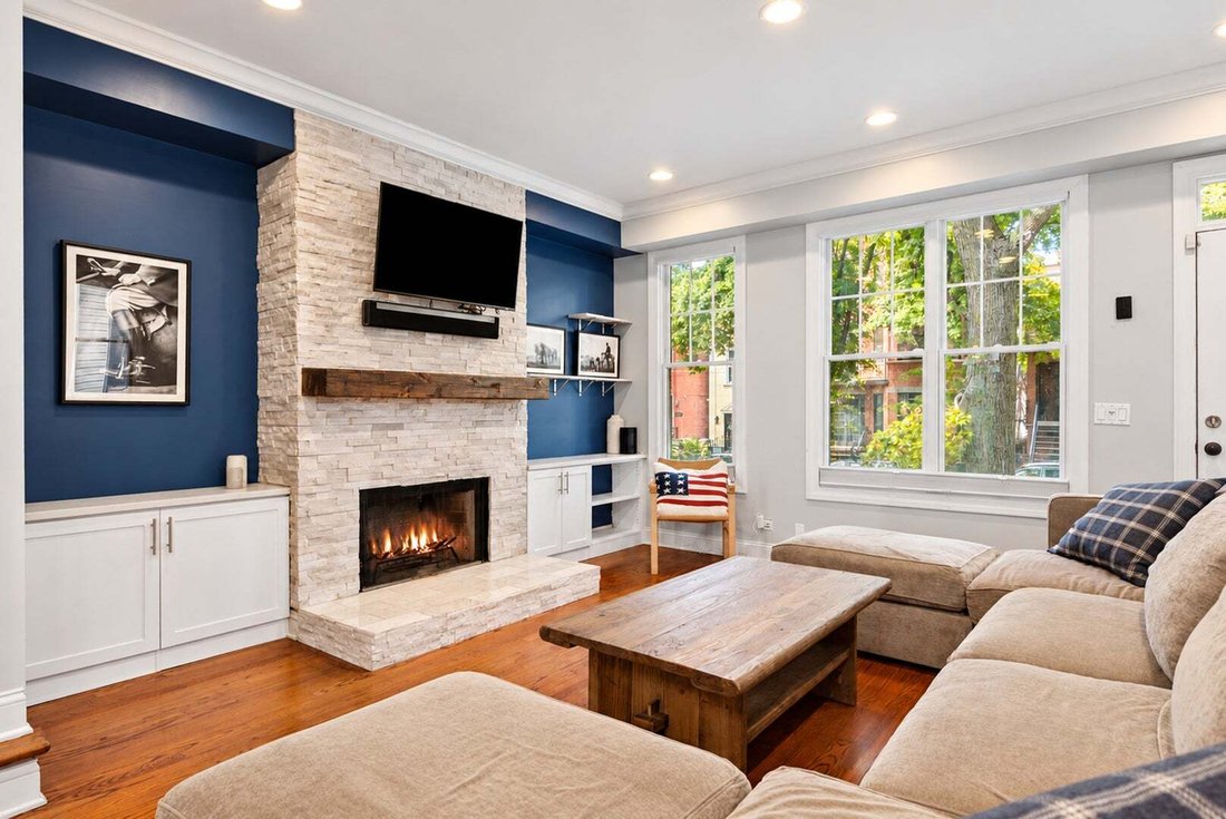House in Chicago, Illinois, United States 3 - 18998574