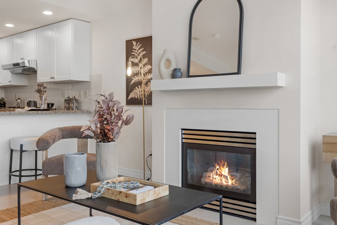 Condo in Seattle, Washington, United States 4 - 18998767