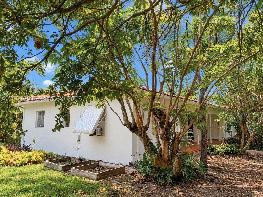 House in Miami, Florida, United States 5 - 18995543